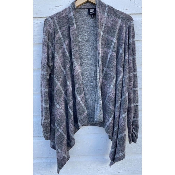 bobeau Sweaters - Bobeau Cardigan Sweater Gray Pink Plaid Women's M Open Front Country Cozy Knit